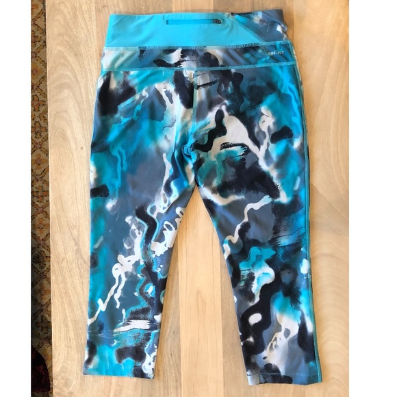 Nike Dri Fit Run Leggings, Size: Med - Picture 3 of 7